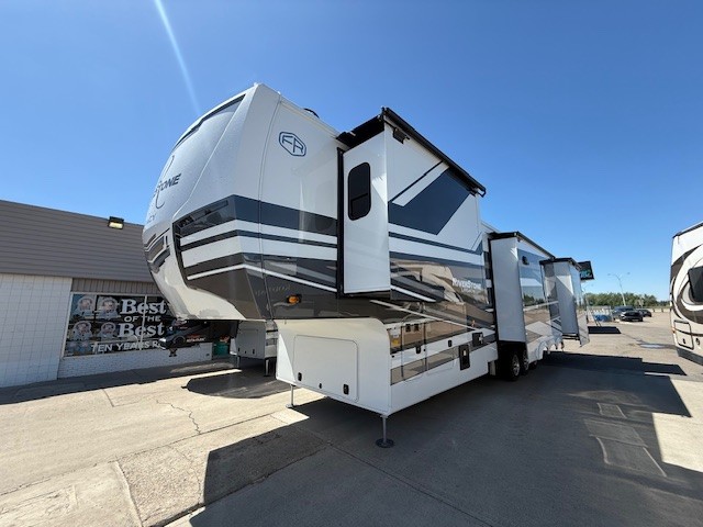 2025 RIVERSTONE 44DBL