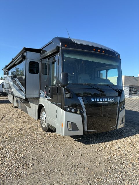 2023 WINNEBAGO FORZA 38W