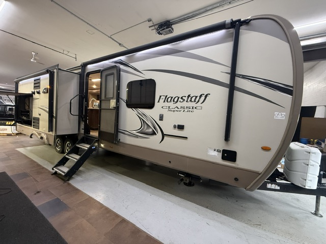2019 FLAGSTAFF 832OKBS